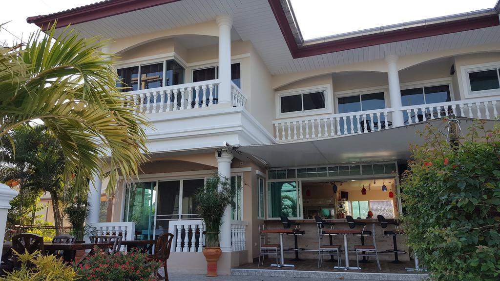 East Shore Pattaya Resort Nong Prue Екстериор снимка